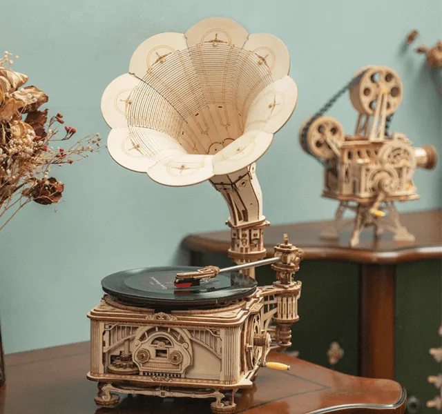 magicholz-mechanischer-bausatz-retro-grammophon-holzpuzzle-mit-kurbel image 1
