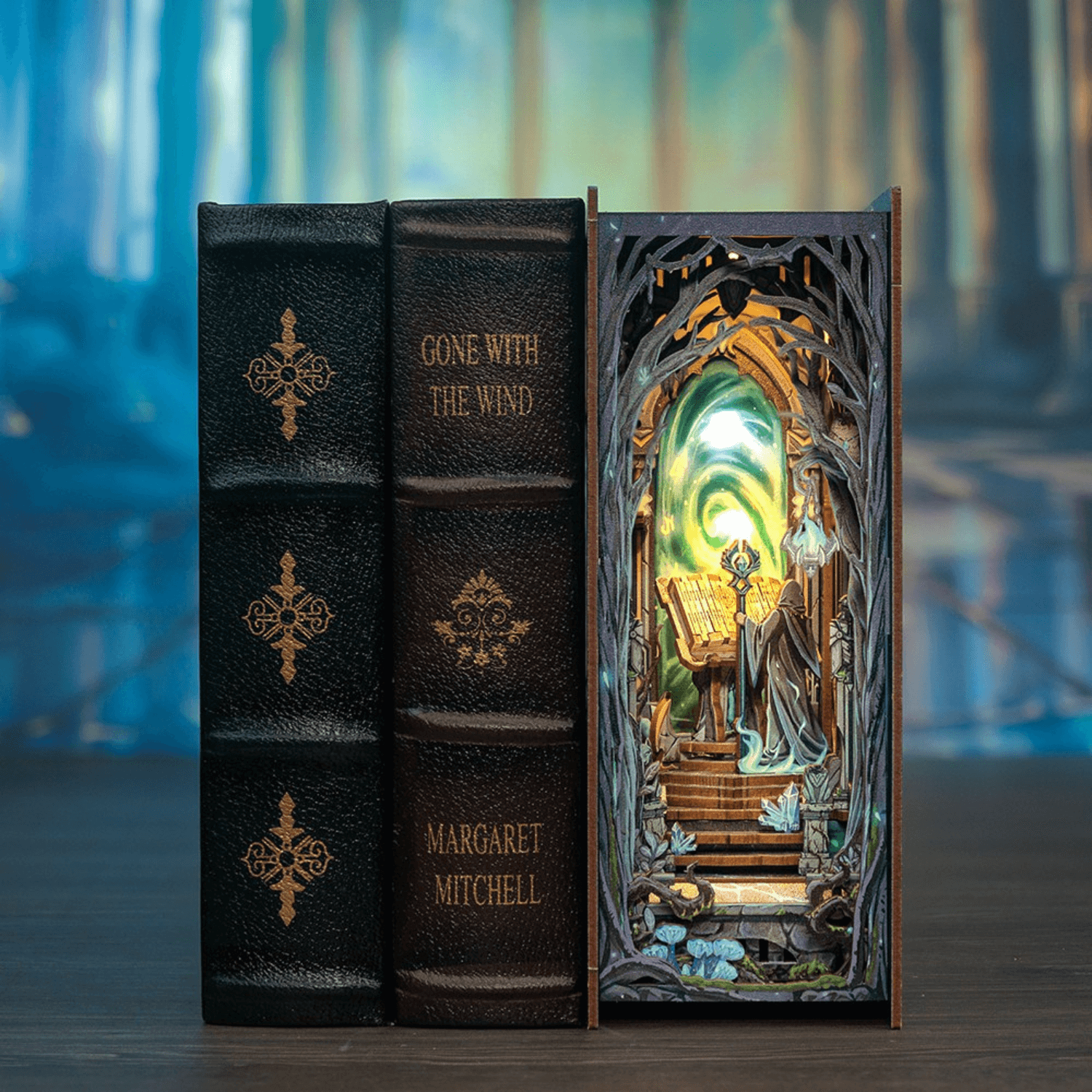 magicholz-book-nook-the-gate-of-wonderland-deko-mit-led-licht image 5