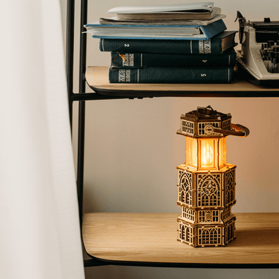 magicholz-nachtlicht-antike-laterne-holzbausatz-mit-led-251-teile image 8