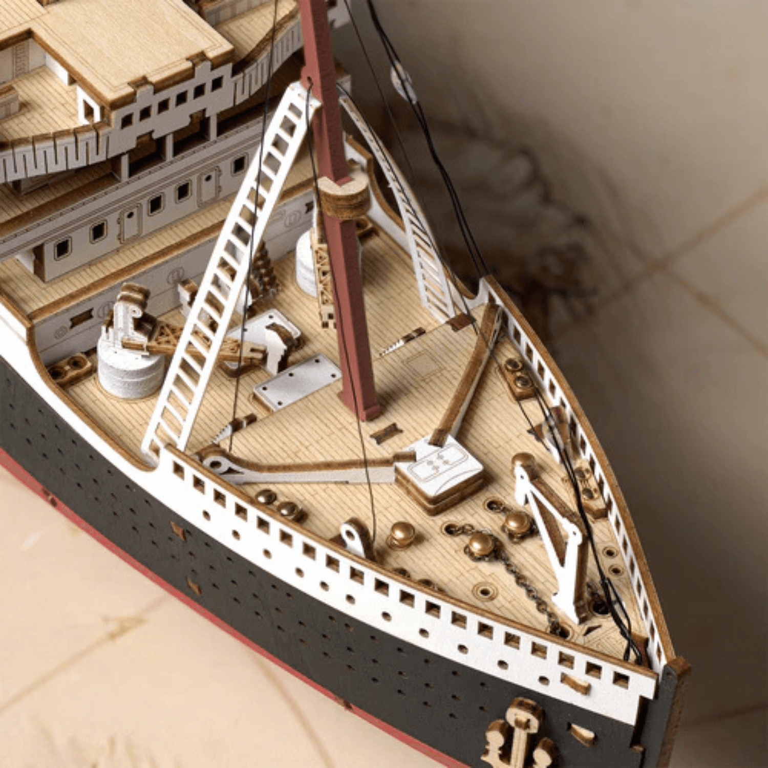magicholz-mechanischer-bausatz-1912-atlantic-voyager-schiff-holz image 8