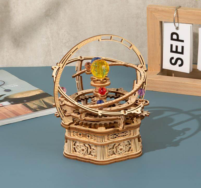 magicholz-mechanischer-bausatz-kleine-galaxie-spieluhr image 7