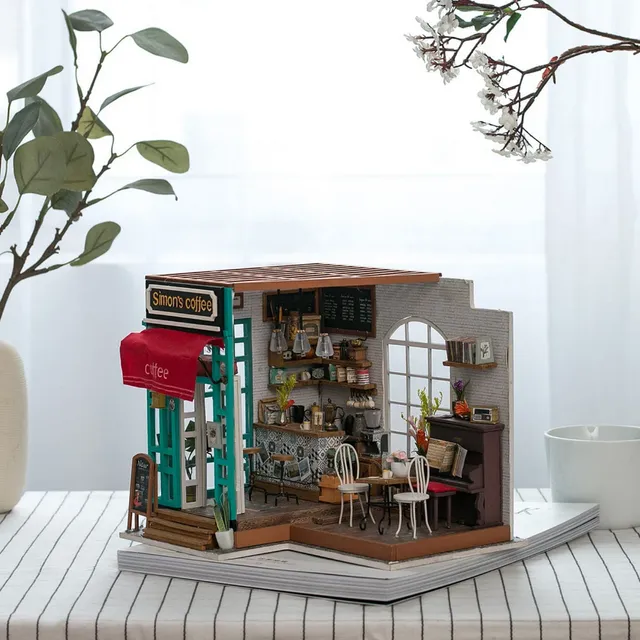 magicholz-simon-s-coffee-shop-miniaturhaus-bausatz-1-24 image 1