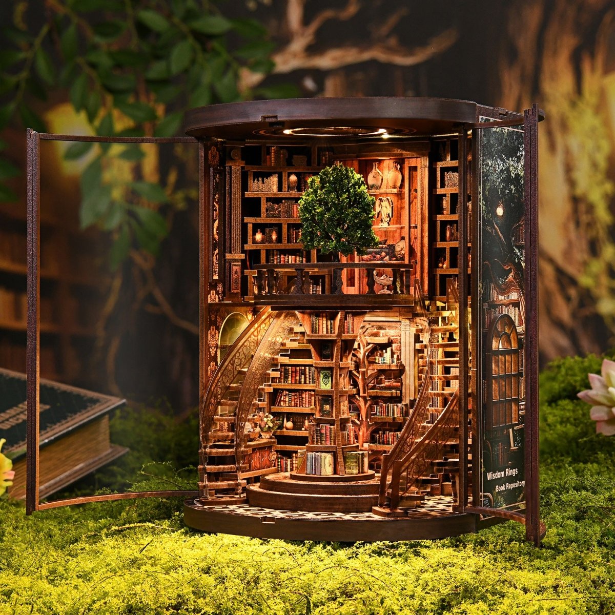 kaayee-wisdom-annual-ring-miniaturhaus-book-nook-holz image 4