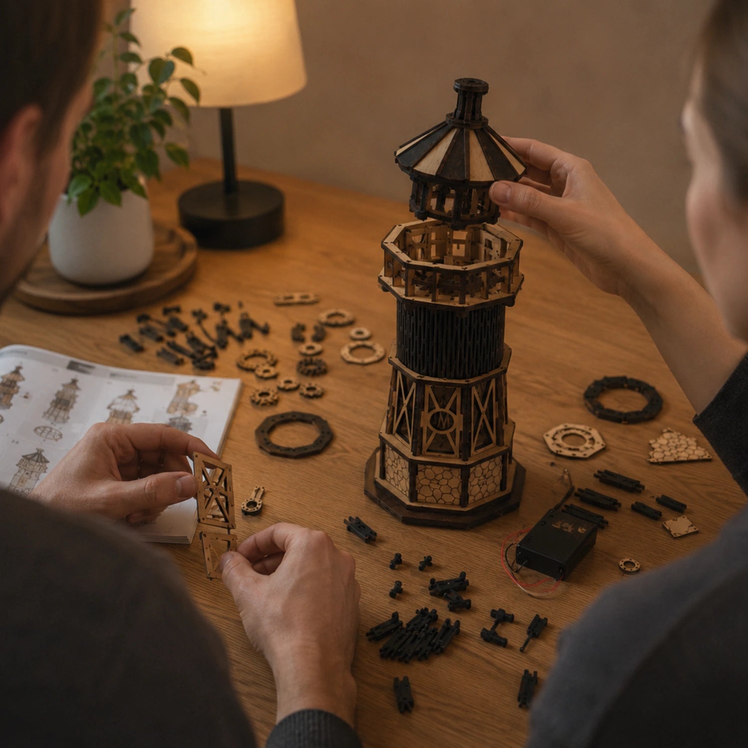 magicholz-luminous-leuchtturm-nachtlicht-holz-dimmbar-usb-c image 8