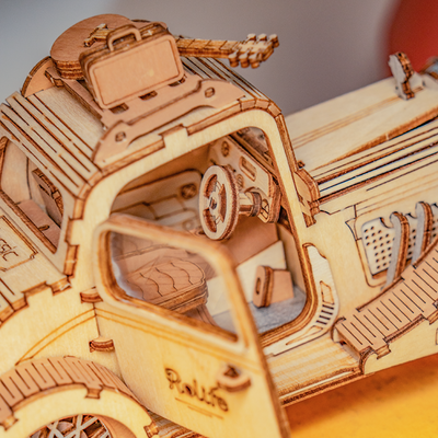 magicholz-mechanischer-bausatz-vintage-auto-mit-gitarre-holzmodell image 6