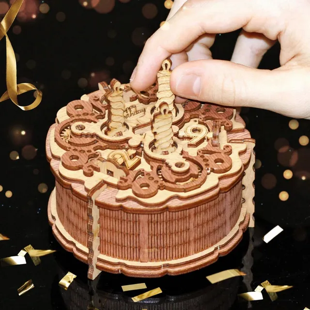 magicholz-birthday-cake-geschenkebox-r-tselbox-holz image 1