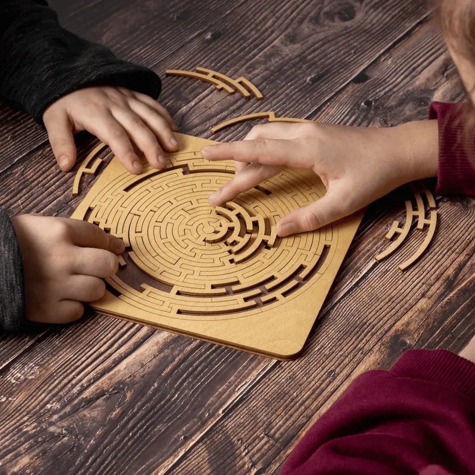 magicholz-labyrinth-r-tselbox-holzpuzzle-40-teilig image 1