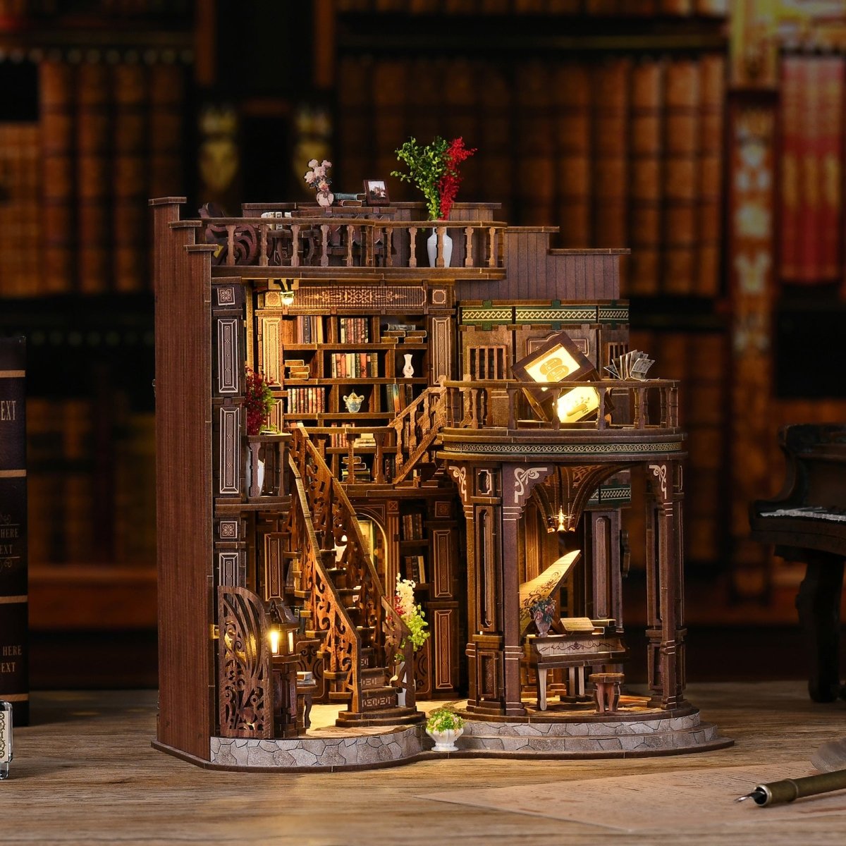 kaayee-miniature-house-dreamy-book-hall-miniaturhaus-bibliothek image 3