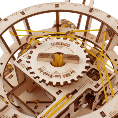 magicholz-mechanischer-bausatz-lunokhod-mondrover-holzmodell image 5