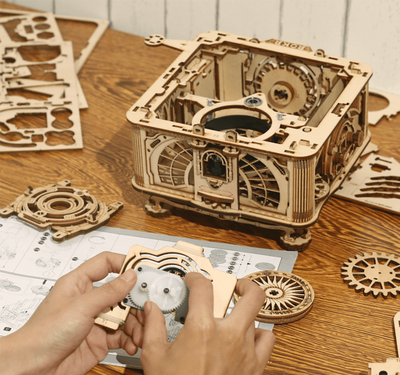 magicholz-mechanischer-bausatz-retro-grammophon-holzpuzzle-mit-kurbel image 2