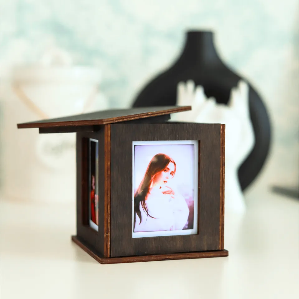 magicholz-foto-box-instax-mini-holzbox-f-r-100-bilder image 1