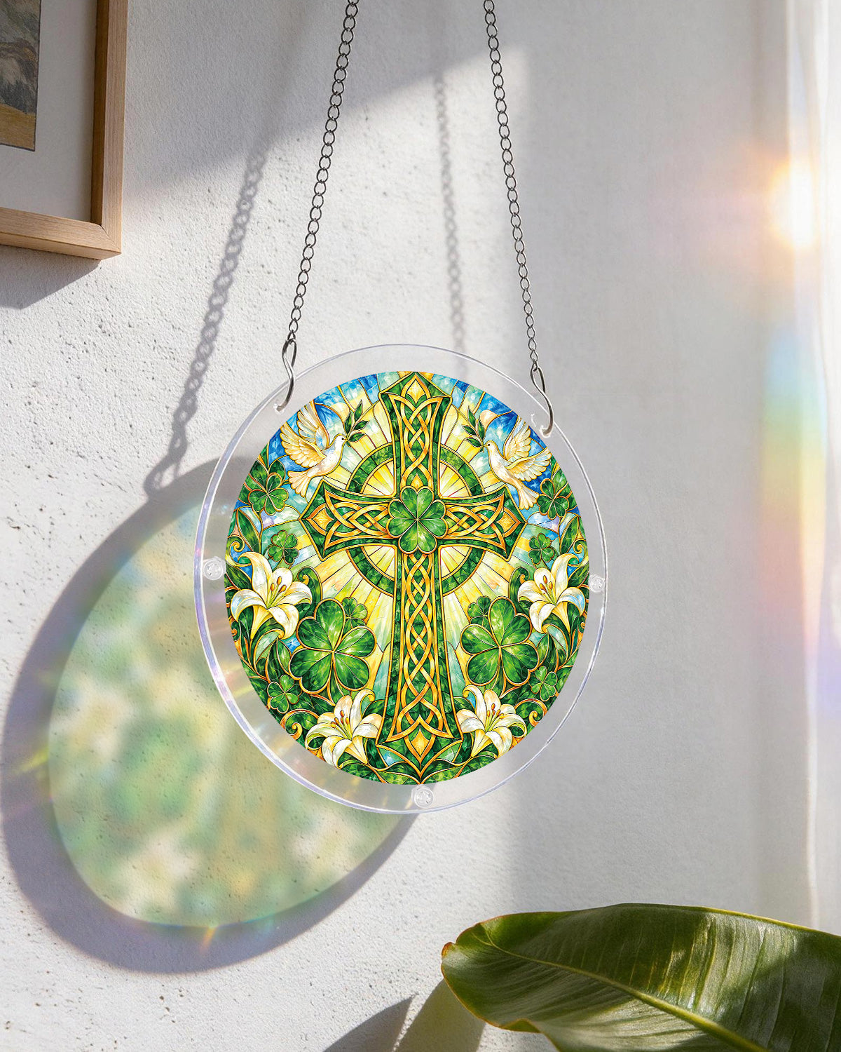 kaayee-suncatcher-emerald-blessing-cross-fensterbild-gr-n-m image 8