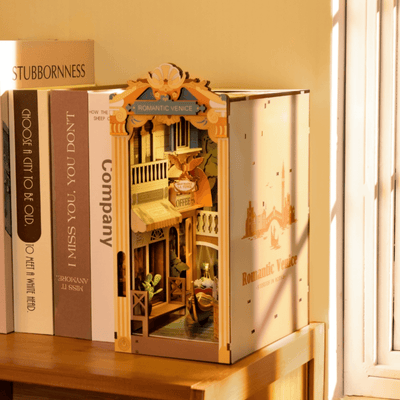 magicholz-miniaturhaus-romantisches-venedig-diorama-rolife-110-teile image 3