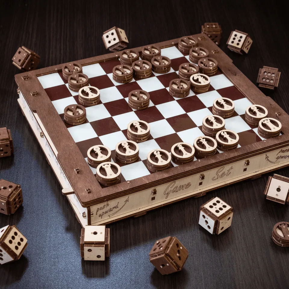 magicholz-spieleset-schach-brettspiel-holzbausatz-2-in-1 image 1