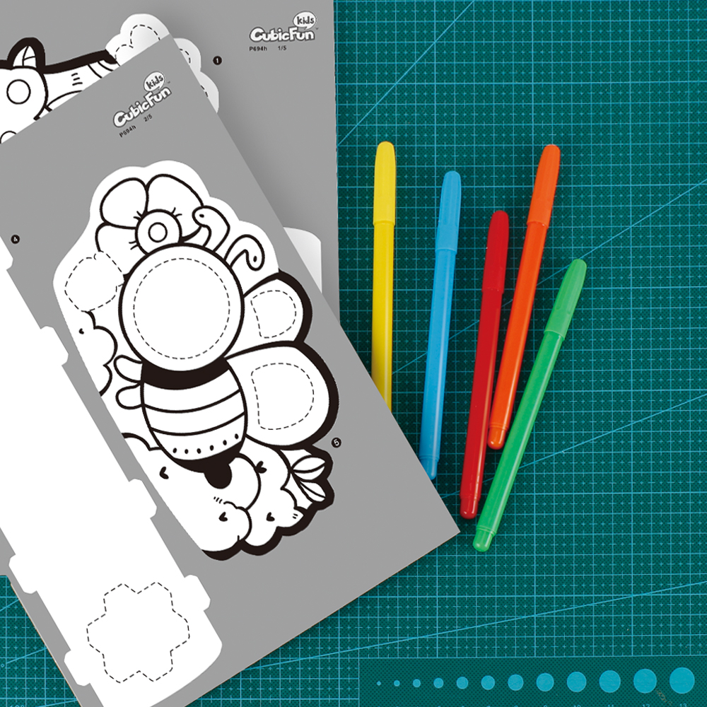 cubicfun-coloring-3d-puzzle-p694h-biene-stifthalter-3d-puzzle image 3