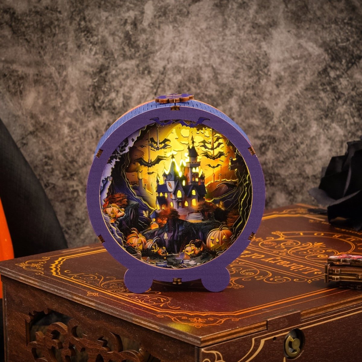 kaayee-night-light-halloween-castle-3d-holzpuzzle-nachtlicht image 3