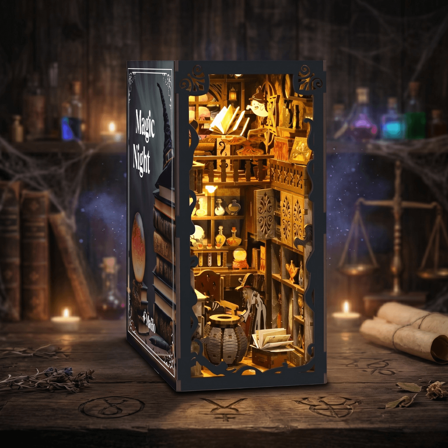 magicholz-magicnight-book-nook-hexen-diorama-zweigeschossig-mit-licht image 2
