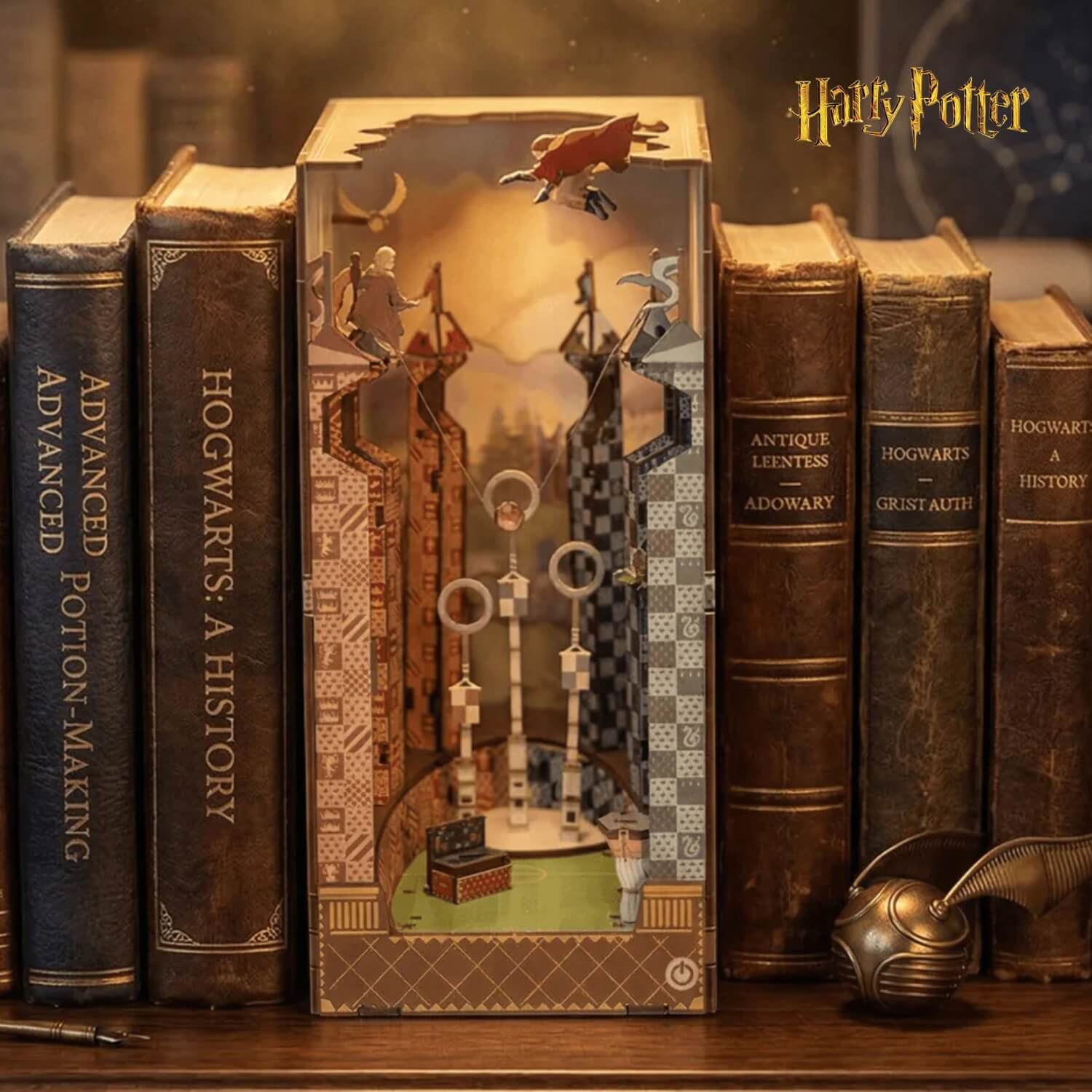 magicholz-3d-puzzle-quidditch-harry-potter-book-nook-mit-licht image 1