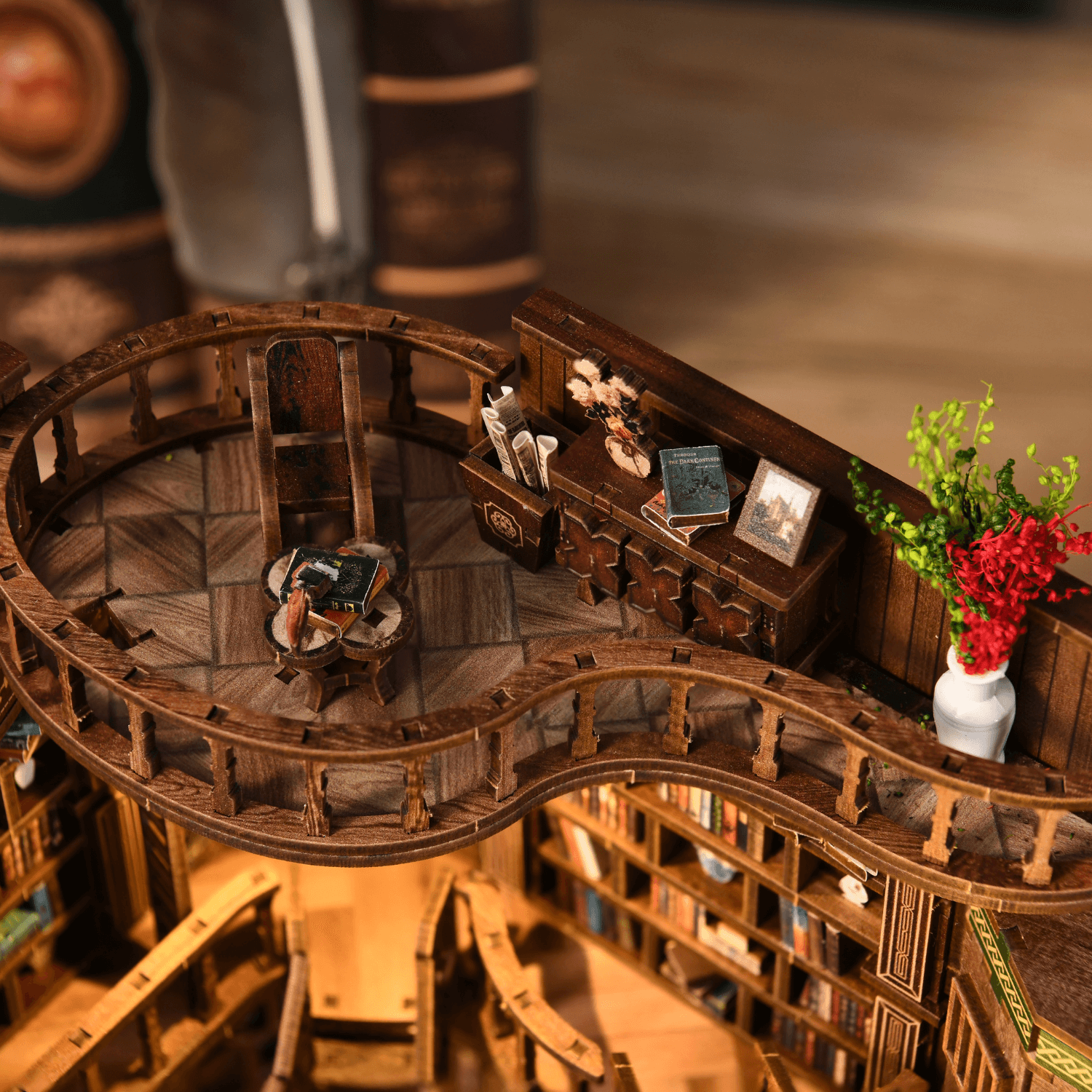 magicholz-miniaturhaus-grand-library-bastelset-mit-led-beleuchtung image 7