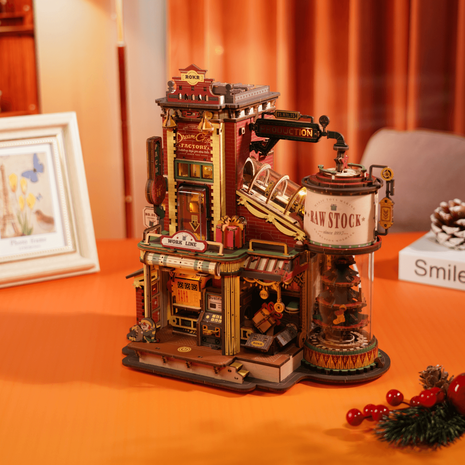 magicholz-miniaturhaus-dream-gift-factory-weihnachten-mit-licht image 1