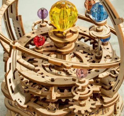 magicholz-mechanischer-bausatz-kleine-galaxie-spieluhr image 2