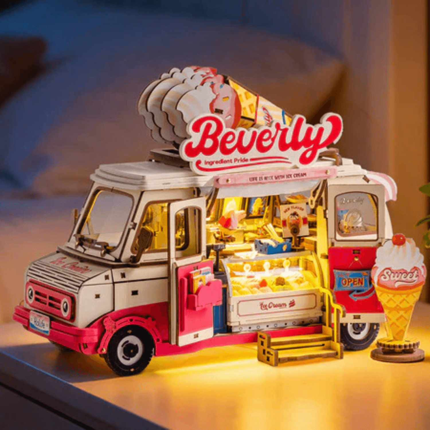 magicholz-beverly-s-ice-cream-truck-miniaturhaus-eiswagen image 7