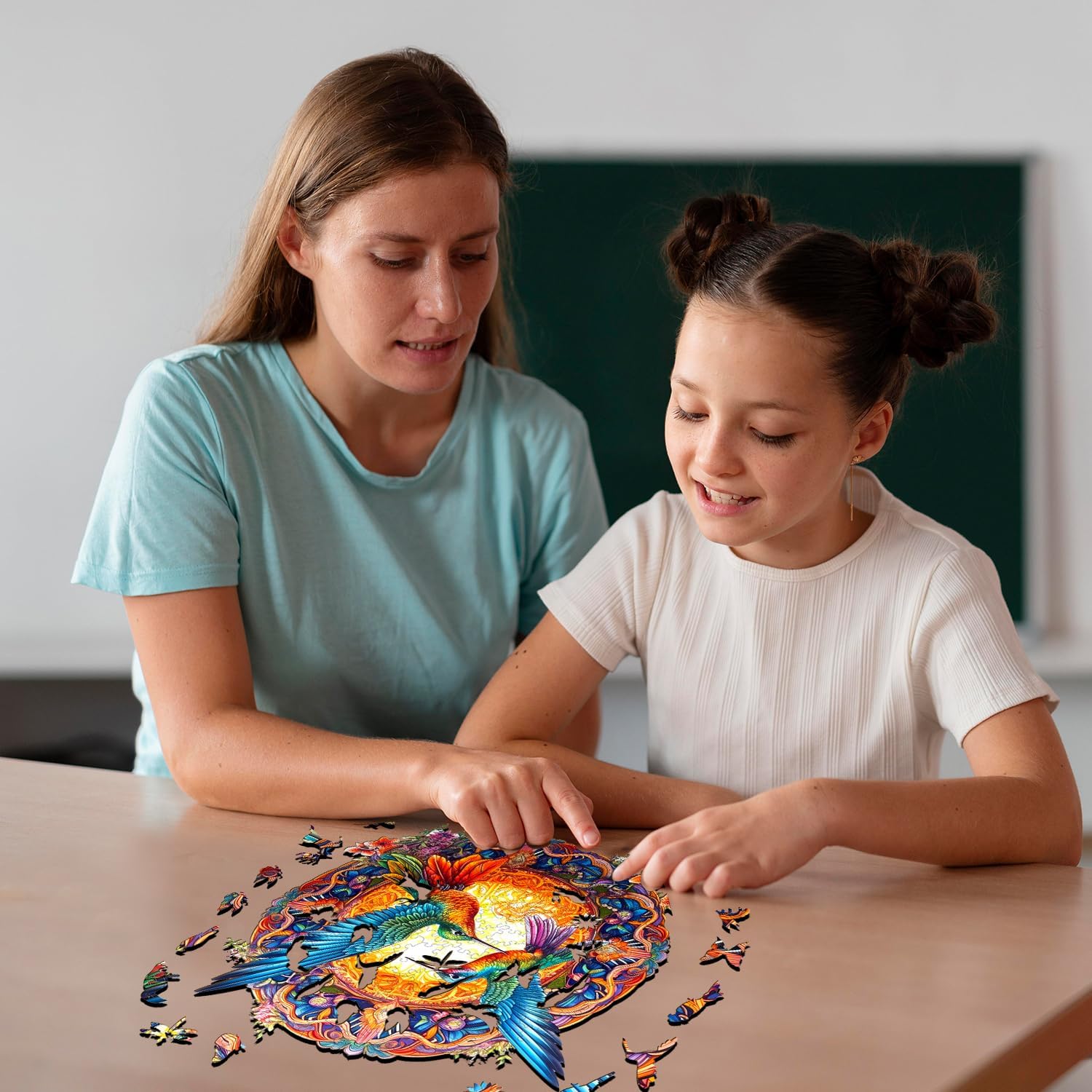 jigfoxy-hummingbirds-holzpuzzle-s-100-teile-rund image 2