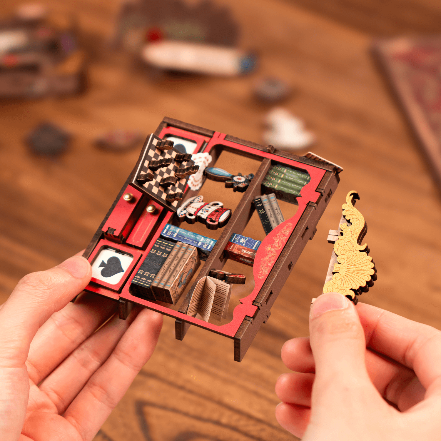 magicholz-alice-adventure-book-nook-led-b-cherecke-holzbausatz image 2
