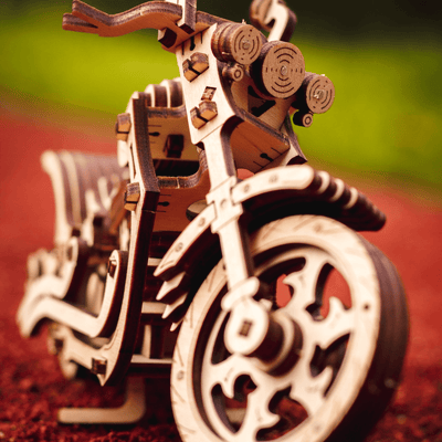 magicholz-mechanischer-bausatz-cruiser-bike-motorrad-mit-gummimotor image 6